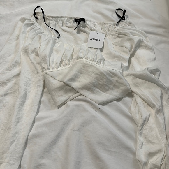 Tops - Picture 1 of 2